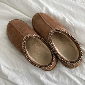 Boys Ugg Tasman Slippers